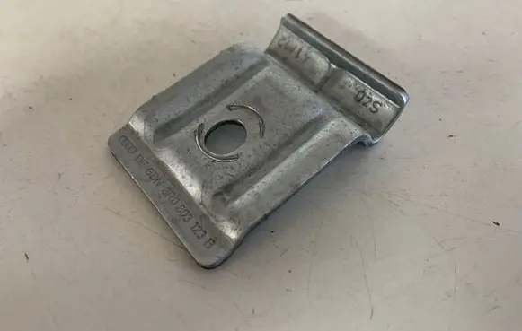 Audi Q5 SQ5 Battery bracket 8R0803123B