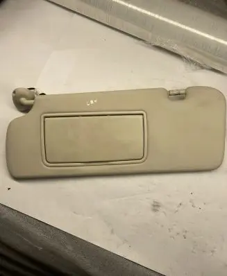 Honda CR-V Sun visor 1421673 PA66