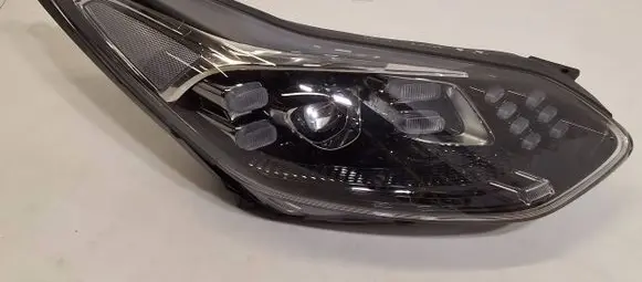 KIA Sportage Headlight/headlamp 92102F1500