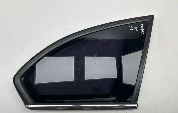 Chevrolet Captiva Rear side window 43R000083