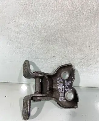 Toyota Avensis T250 Front door lower hinge 