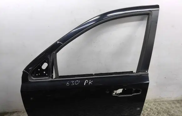 KIA Sorento Front door