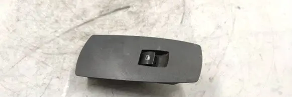 BMW X3 E83 Electric window control switch 15979804