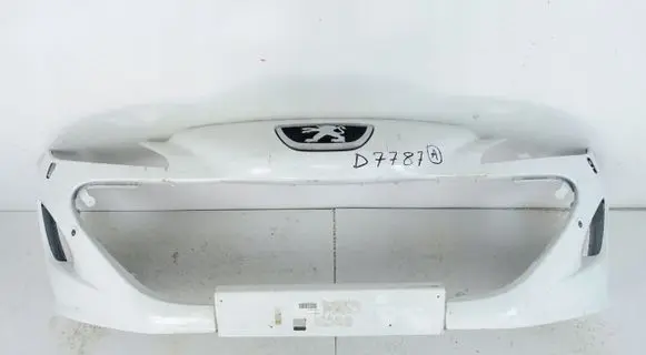 Peugeot 308 Front bumper 9681848777