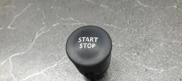 Renault Clio IV Engine start stop button switch 506978r