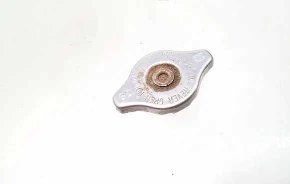 Mazda 323 Coolant expansion tank/reservoir cap 