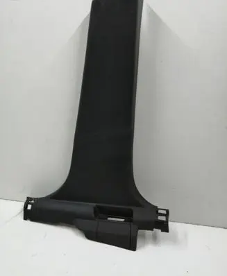 Nissan Qashqai (B) pillar trim (bottom) 769154EAOA