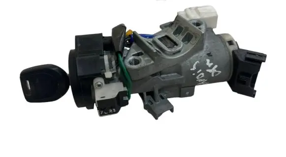Mitsubishi Grandis Ignition lock SLM9