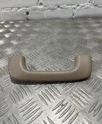 Hyundai Tucson TL Front interior roof grab handle