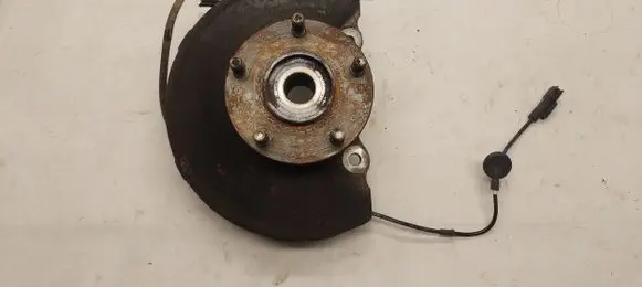 Mitsubishi Outlander Front wheel hub