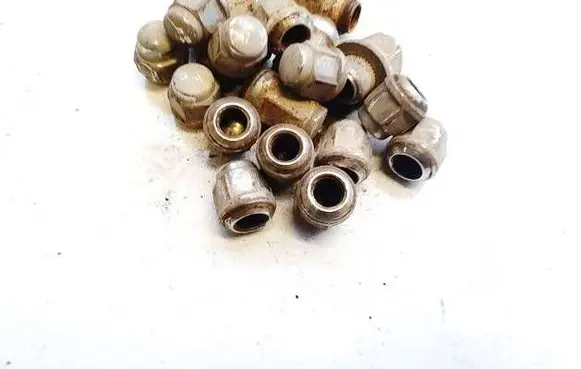 Honda FR-V Nuts/bolts 