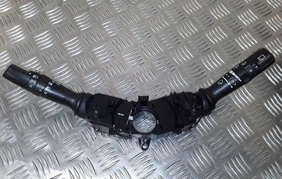 KIA Rio Wiper turn signal indicator stalk/switch 299138875