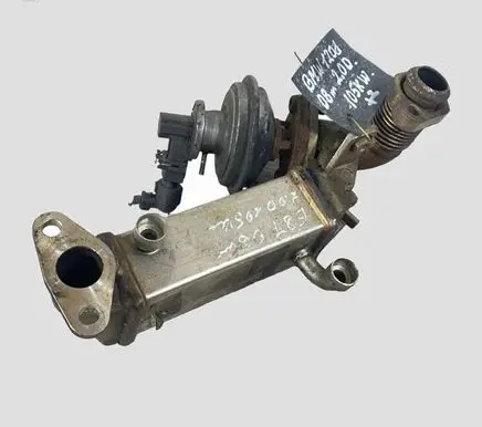 BMW 1 E81 E87 EGR valve cooler 7805189 N3659104