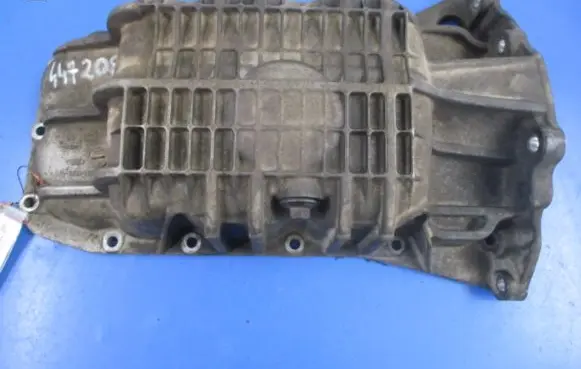 Ford Focus C-MAX Oil sump 98MM-6675-EA