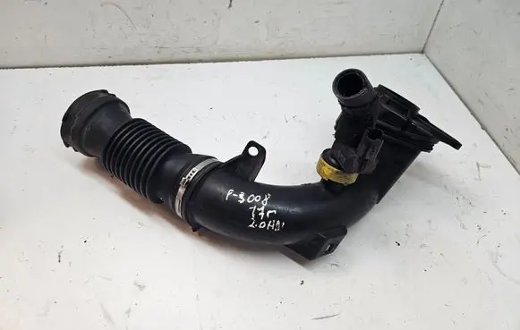 Intercooler hose/pipe