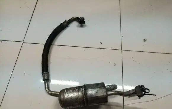 Chrysler Sebring (JS) Air conditioning (A/C) pipe/hose P05058221AC