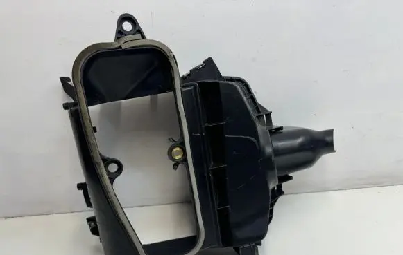 Mercedes-Benz GLE (W166 - C292) Cabin air micro filter frame (part) A1668300140