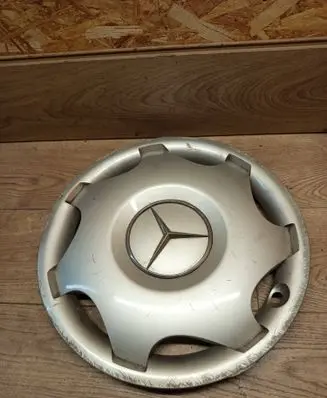Mercedes-Benz C W203 R16 wheel hub/cap/trim A2034010324 SP3960
