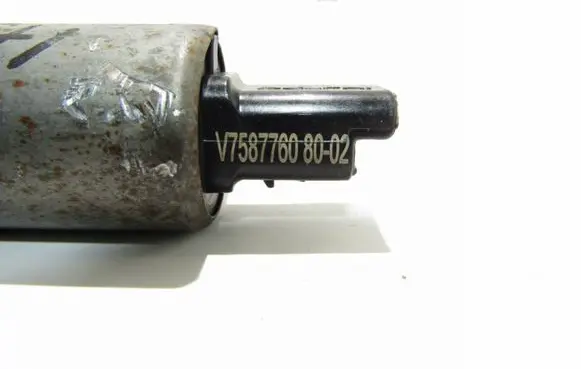 Mini One - Cooper Coupe R56 Camshaft vanos timing valve V7587760