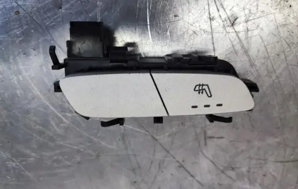 Mercedes-Benz E W213 Seat control switch A2139050204
