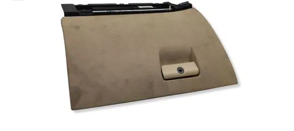 BMW X3 E83 Glove box 8209278