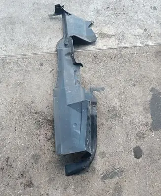 BMW X5 E53 Intercooler air guide/duct channel 51717123350 7123350