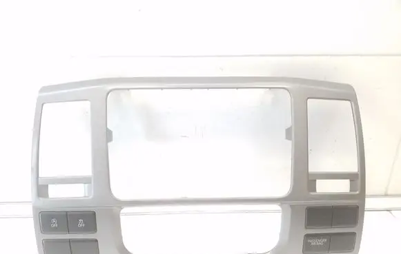 Volkswagen Transporter - Caravelle T5 Radio/GPS head unit trim 7E0857237H