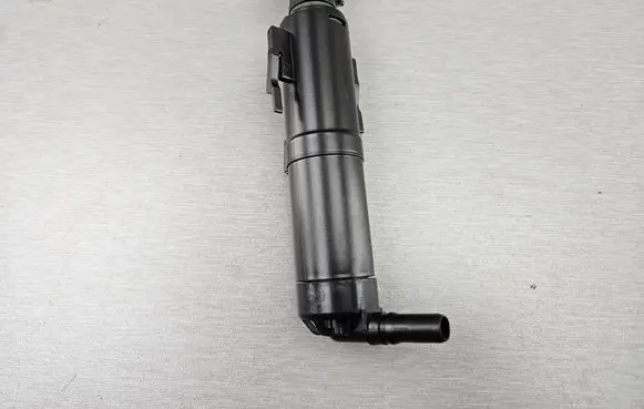 BMW X1 E84 Headlight washer spray nozzle 2990155 61672990155