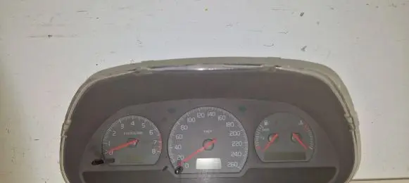 Volvo S40, V40 Speedometer (instrument cluster) 30889710