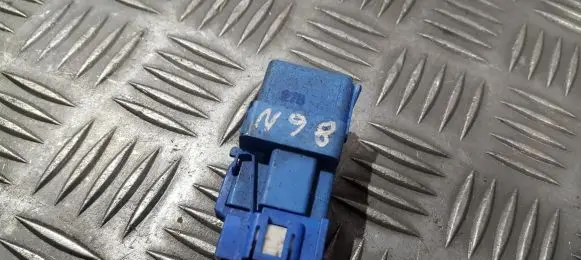 Nissan Terrano Other relay 252309f900