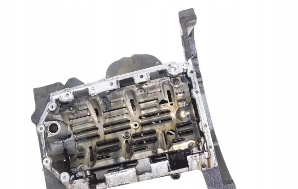 Land Rover Discovery 3 - LR3 Oil sump 4H2Q6675DA