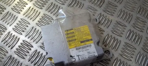 Toyota Auris 150 Airbag control unit/module 8917002560
