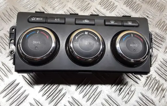 Mazda 6 Climate control unit GDN361190A T1013520U