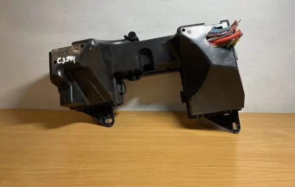 Jaguar XF X250 Fuse box set 8X2T14A003AB C3944