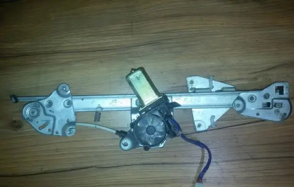 Mazda 626 Sliding door window regulator with motor