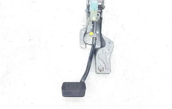 Ford Escape IV Brake pedal LJ9C2D094 LJ9C2D094AB FRPPA