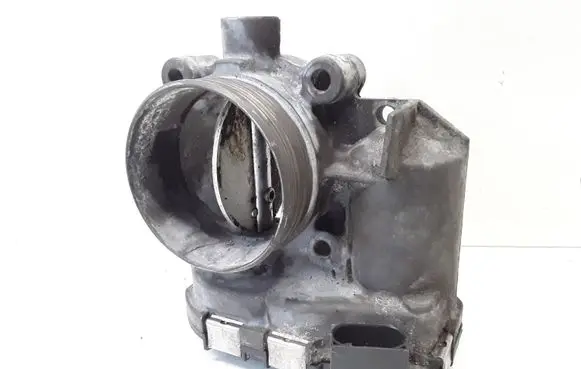 Volvo V70 Throttle valve 8692720 0281002701
