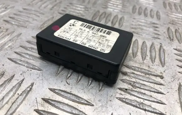 BMW 5 E60 E61 Rain sensor 6947845 06947845 00606225
