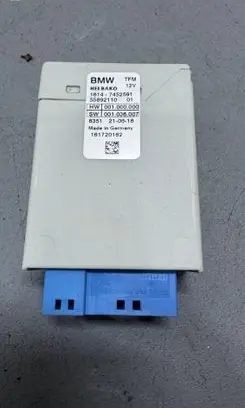 BMW 3 F30 F35 F31 Fuel injection pump control unit/module 7452591
