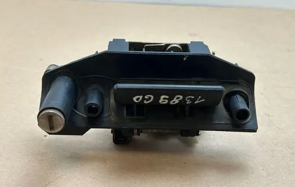 Volkswagen Transporter - Caravelle T4 Tailgate/trunk/boot exterior handle 701829239E 703829239D