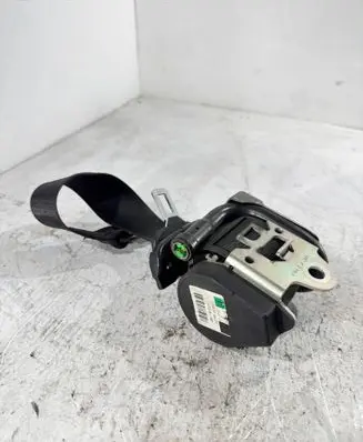 Mercedes-Benz E W211 Rear seatbelt 2118600485 040417