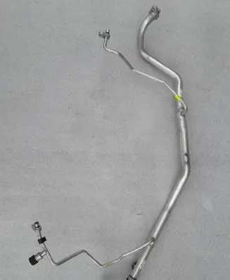 Renault Kadjar Air conditioning (A/C) pipe/hose 924409613R