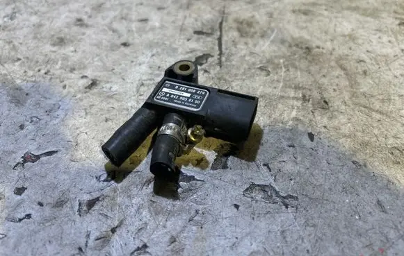 Mercedes-Benz R W251 Exhaust gas pressure sensor 0281006279 190805T0740E A6429050100
