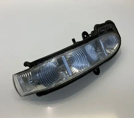 Mercedes-Benz E W211 Mirror indicator light A2038201121 2038201121
