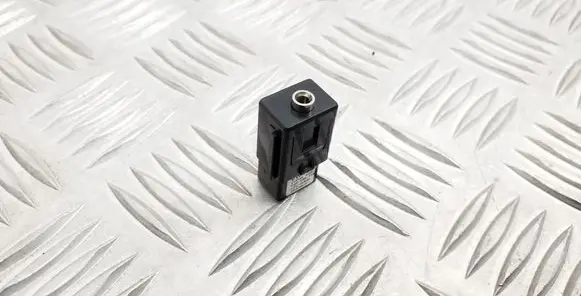 Skoda Octavia Mk3 (5E) AUX in-socket connector 5Q0035724