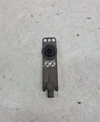 Tesla Model S Side fender camera 106910400D