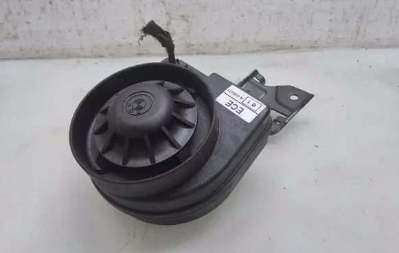 BMW 3 E46 Horn signal 8377290