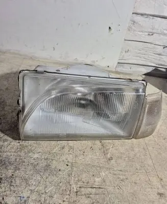 Dacia Sandero Headlight/headlamp 6000581775