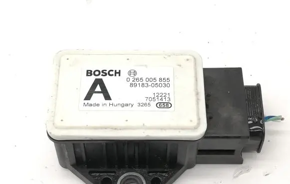 Toyota Avensis T270 ESP acceleration yaw rate sensor 8918305030