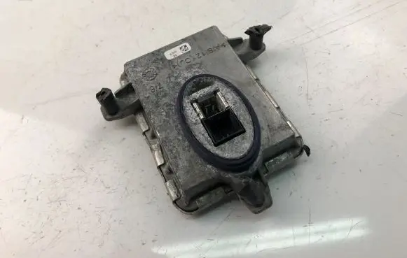 Light module LCM